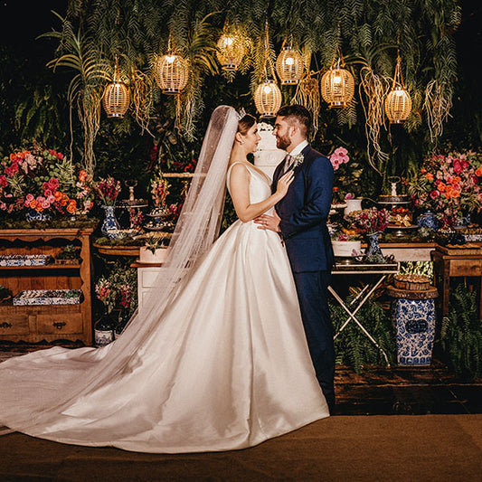 Wedding & fake flowers