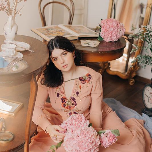 Living room decor ideas with flowers