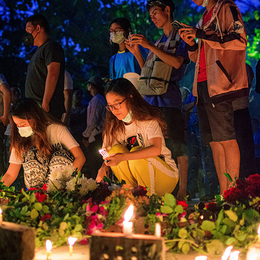 Choose natural ending with flowers