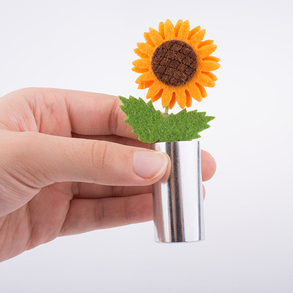 DIY corsages and boutonnieres with fake flowers