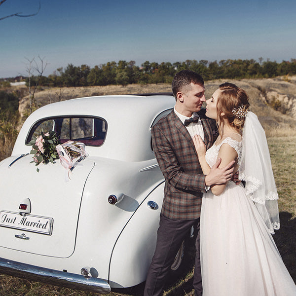 How Much Does Wedding Transport Cost?