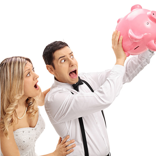 5 Things That Couples Often Miss When Planning Their Wedding Budget