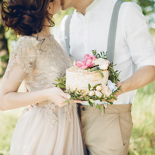Adorable Mini Wedding Cakes