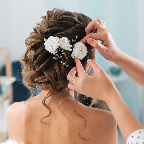 How to Choose the Perfect Hairstyle for Your Wedding?