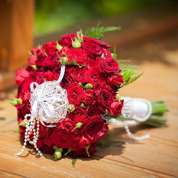 The etiquette of sending flowers