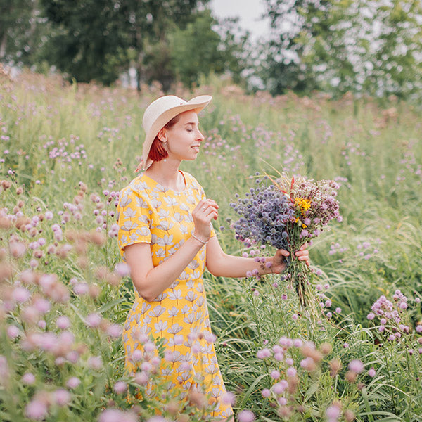 Flowers for welcoming guest at different occasion