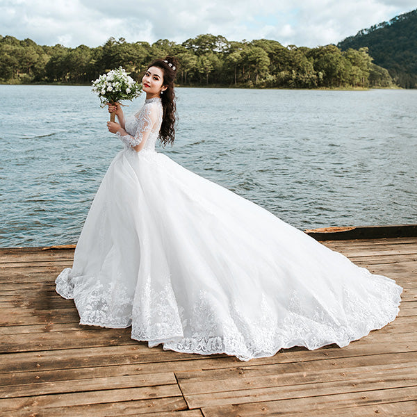 4 Tips for Designing the Perfect Wedding Dress