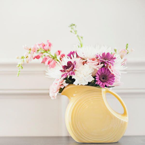 Flowers and centerpieces to pair with food