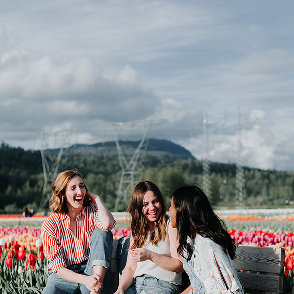 Friendship & Flowers