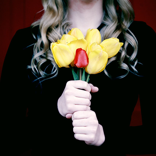 No Roses! Romantic flowers that are not roses