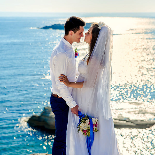 Best Flowers for Beach Wedding